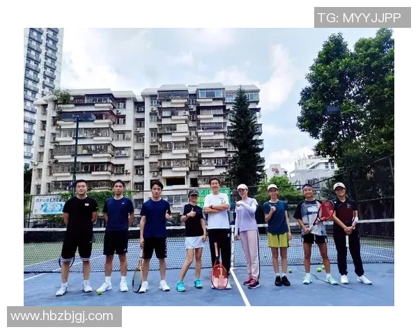 深圳网球队如何通过团队协作变革提升竞技水平与凝聚力 深圳网球队如何通过团队协作变革提升竞技水平与凝聚力