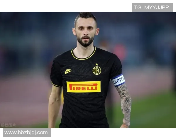 足球明星时尚穿搭大揭秘精选衣装图片大全欣赏与解析 足球明星时尚穿搭大揭秘精选衣装图片大全欣赏与解析